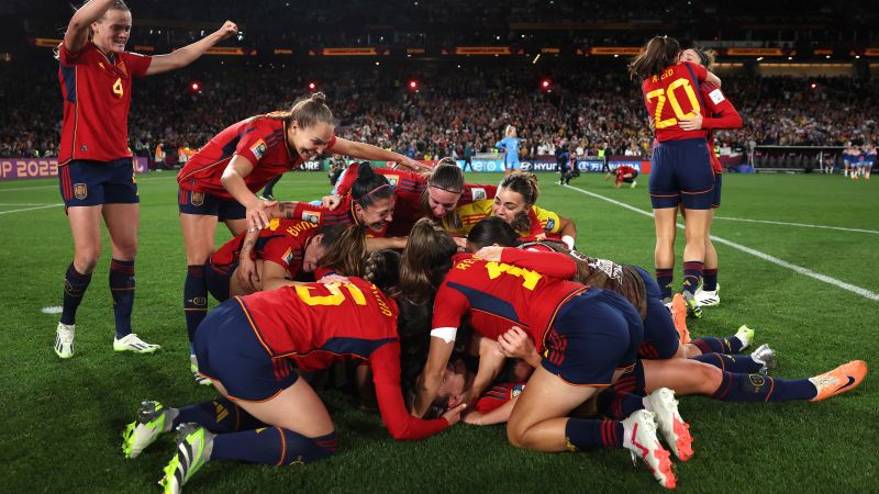 World Cup kiss scandal hasn’t damaged Spanish brand, prime minister says