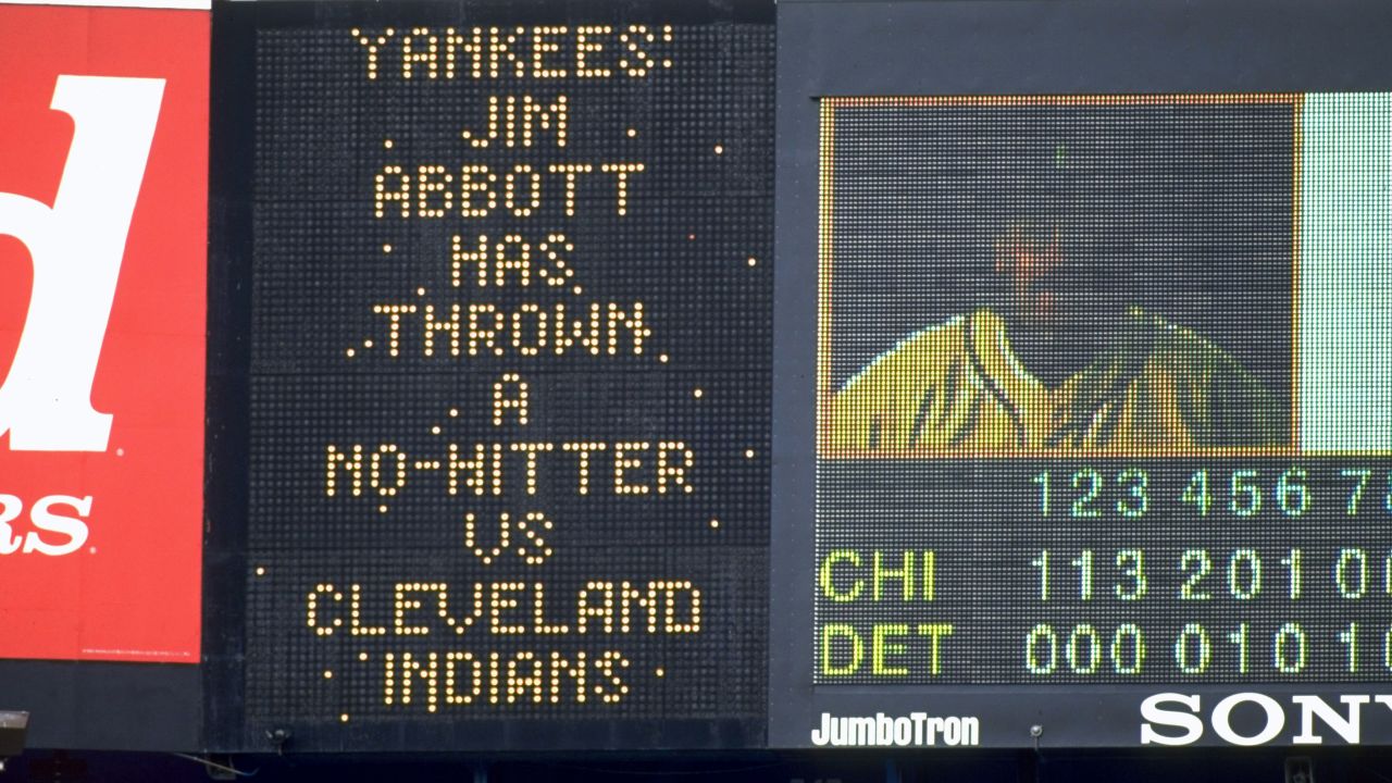 Baseball: View of Detroit Tigers scoreboard posting YANKEES JIM ABBOTT HAS THROWN A NO HITTER VS CLEVELAND INDIANS during Detroit Tigers vs Chicago White Sox at Tiger Stadium.
Detroit, MI 9/4/1993
CREDIT: Chuck Solomon (Photo by Chuck Solomon /Sports Illustrated via Getty Images)
(Set Number: X44901 )