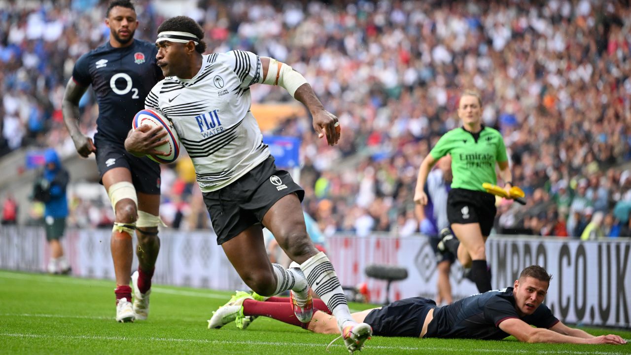 LONDON, ENGLAND - AUGUST 26:  Vinaya Habosi of Fiji scores the team's second try during the Summer International match between England and Fiji at Twickenham Stadium on August 26, 2023 in London, England. (Photo by Clive Mason/Getty Images)