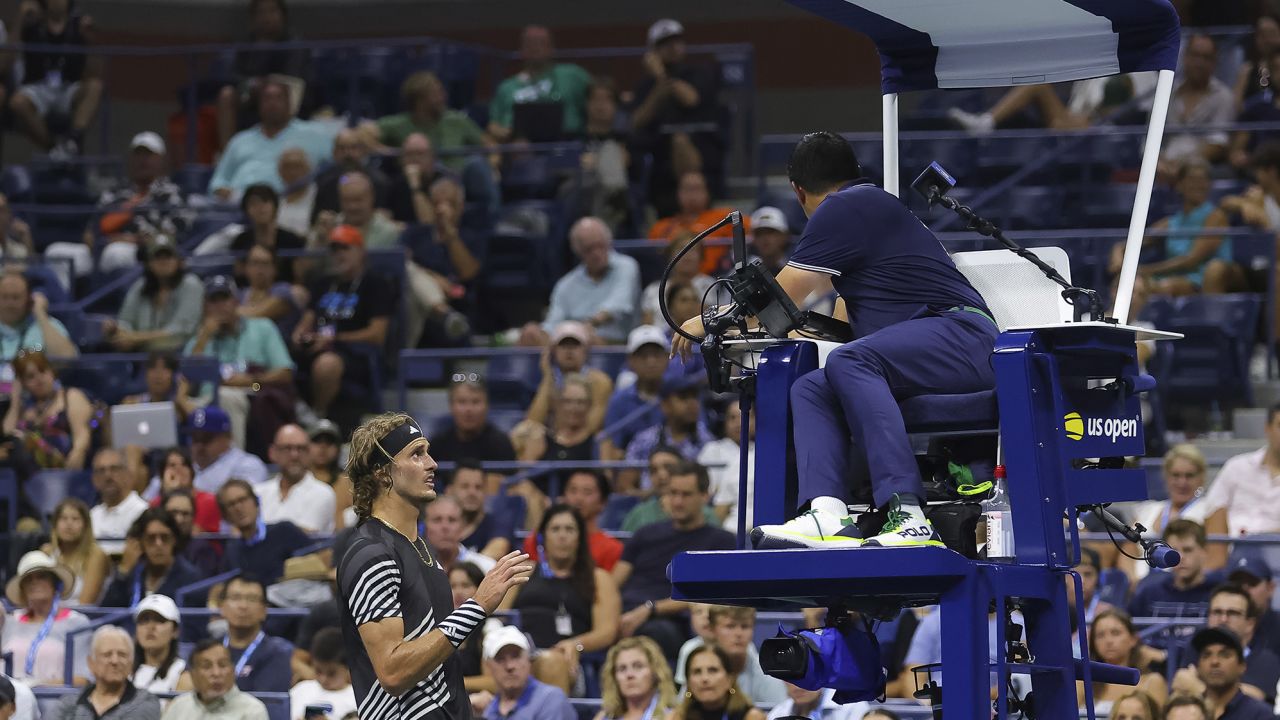 Alexander Zverev speaks with the Chair Umpire during a men's singles match at the 2023 US Open, Monday, Sep. 4, 2023 in Flushing, NY. (Brad Penner/USTA via AP)