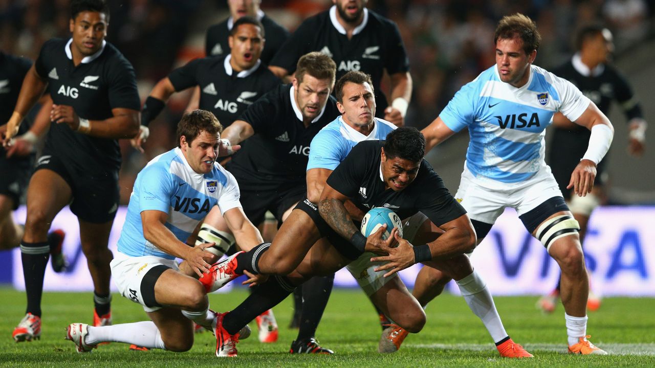 BUENOS AIRES, ARGENTINA - SEPTEMBER 27:  Malakai Fekitoa of the All Blacks is tackled during The Rugby Championship match between Argentina and the New Zealand All Blacks at Estadio Ciudad de La Plata on September 27, 2014 in Buenos Aires, Argentina.  (Photo by Cameron Spencer/Getty Images)