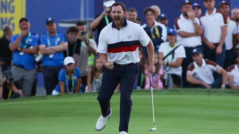 Ryder Cup: Patrick Cantlay’s final flourish gives Team USA a lifeline after afternoon fightback