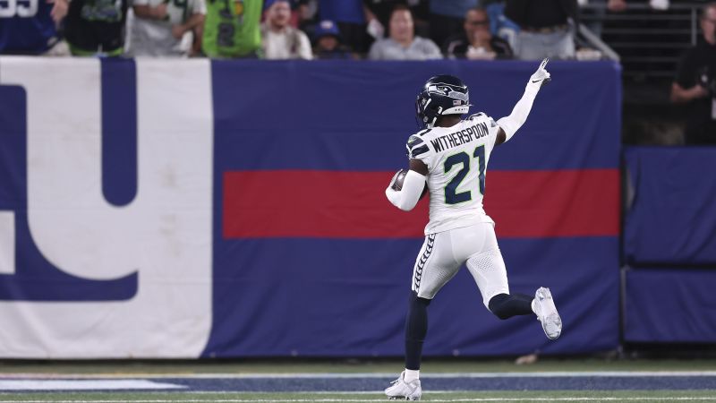 Seattle Seahawks roll past New York Giants on Monday Night Football with dominant defensive display