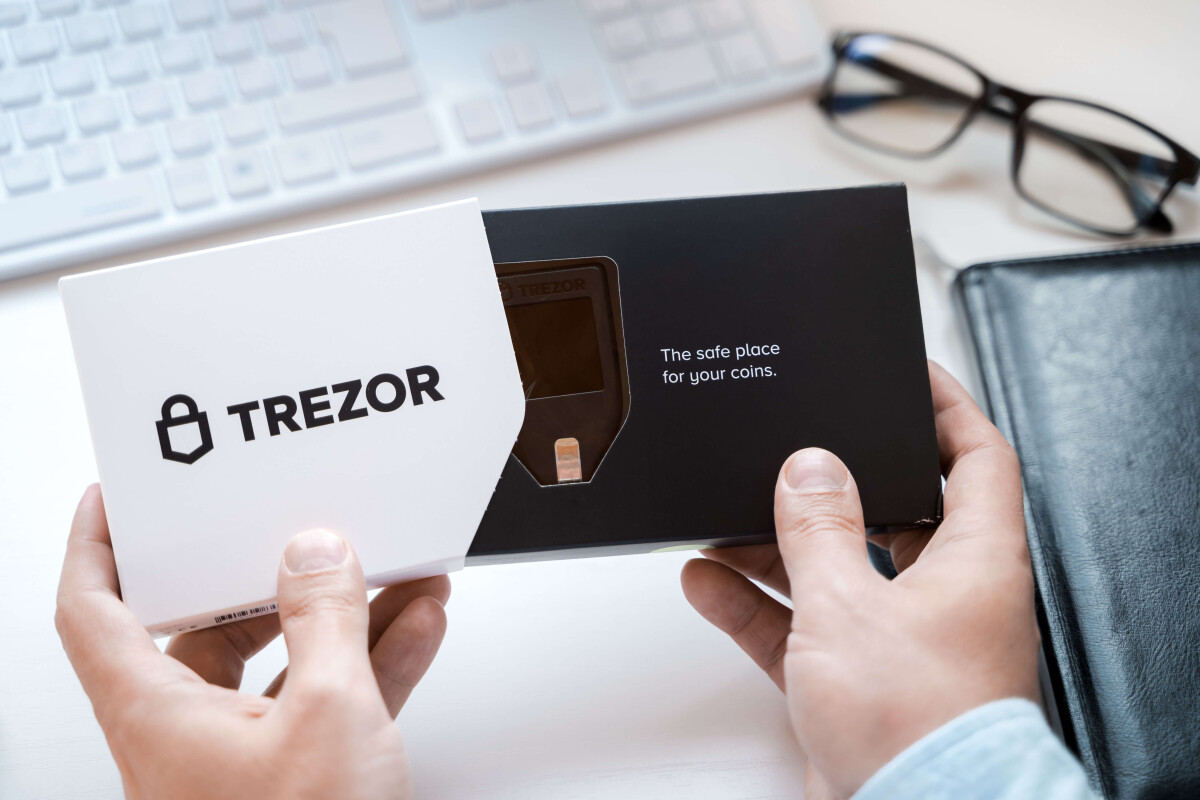 Today in Crypto: Trezor Launches New Wallet, Seed Phrase Store & Limited-edition Trezor Safe 3, COZ and AxLabs’ ITEM Systems Focuses on Non-fungible Items (NFIs)