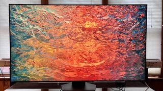 Samsung QN85C TV: Farbenfrohe Darstellungen, Gaming-Hub, tolles Design – Was kann man noch wollen?