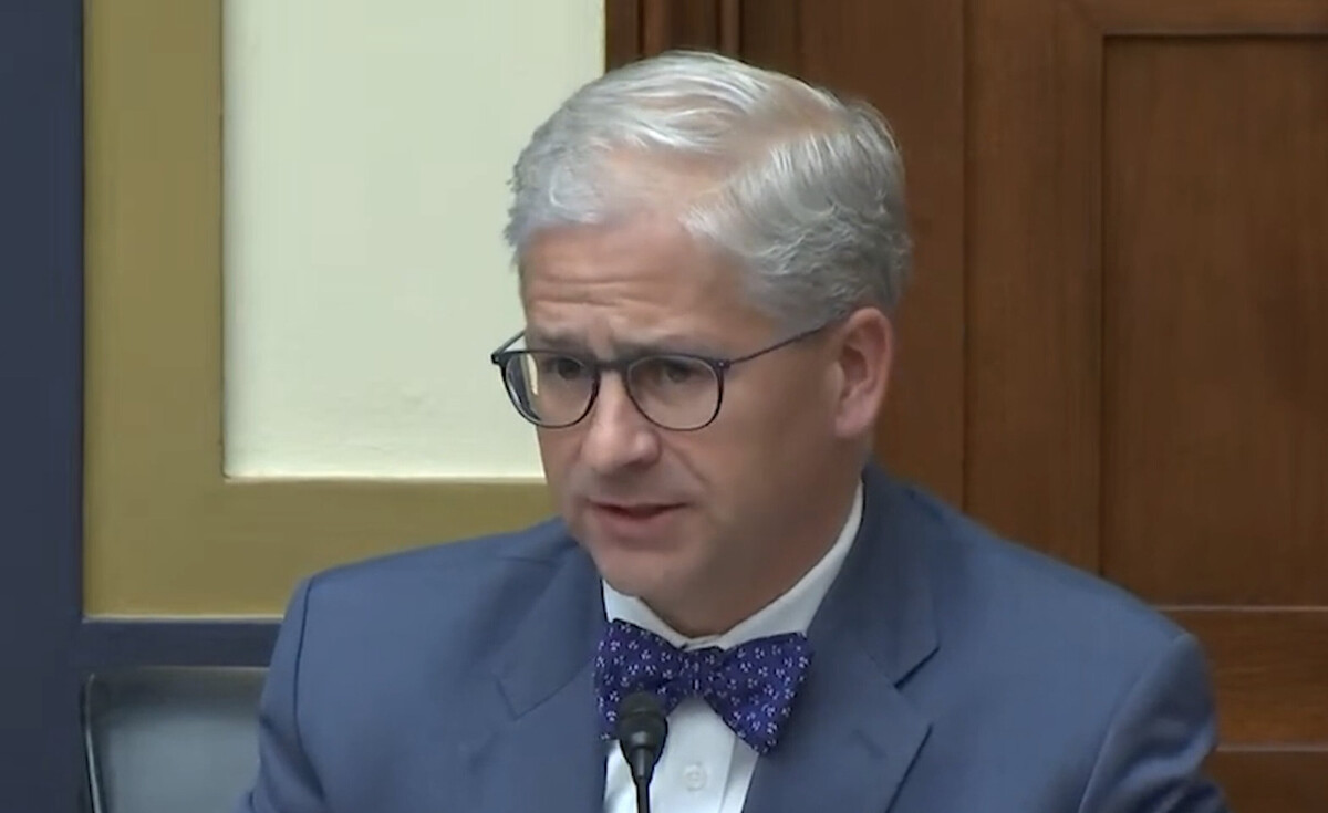 Crypto-Friendly Congressman McHenry Assumes Speaker Role – Here’s the Latest