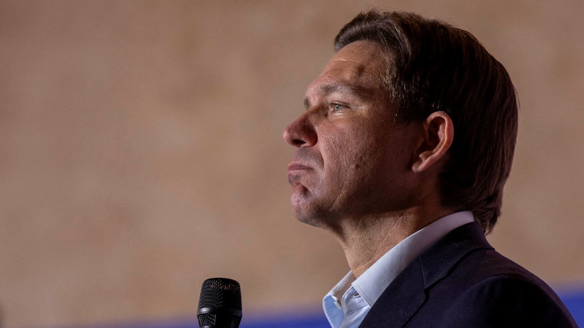 Ron DeSantis jabs Trump, says he would be a ‘lame duck’ president if elected