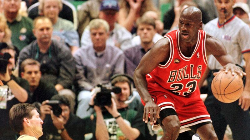 Charles Barkley says Michael Jordan is the GOAT