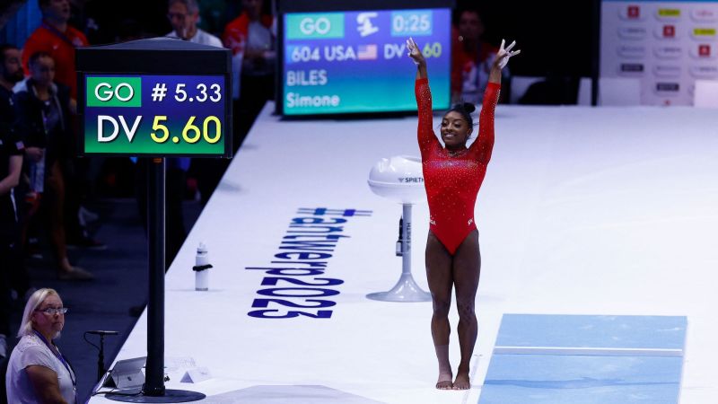 Simone Biles wins vault silver at World Championships after falling on attempting the eponymous ‘Biles II’