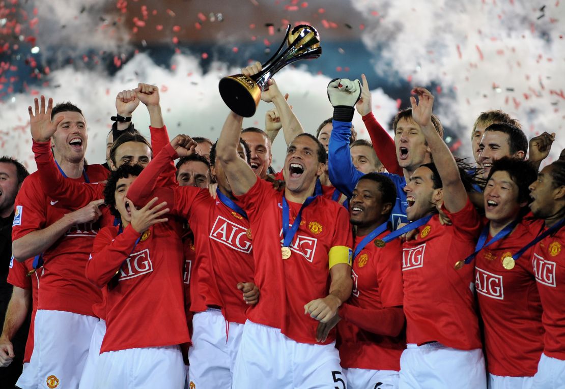 YOKOHAMA, JAPAN - DECEMBER 21:  Rio Ferdinand of Manchester United lifts the FIFA Club World Cup Trophy after the FIFA Club World Cup Japan 2008 Final match between Manchester United and Liga De Quito at the International Stadium Yokohama on December 21, 2008 in Yokohama, Kanagawa, Japan.  (Photo by Shaun Botterill/Getty Images)