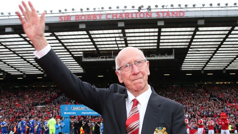 Bobby Charlton: Manchester United great and England World Cup winner dies aged 86