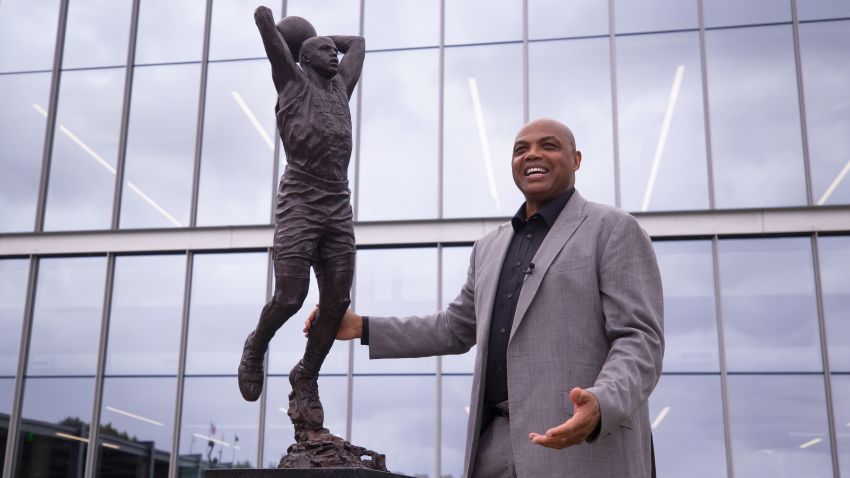 CAMDEN, NJ - SEPTEMBER 13: Charles Barkley unveils his sculpture at the Philadelphia 76ers training facility on September 13, 2019 in Camden, New Jersey. (Photo by Mitchell Leff/Getty Images)