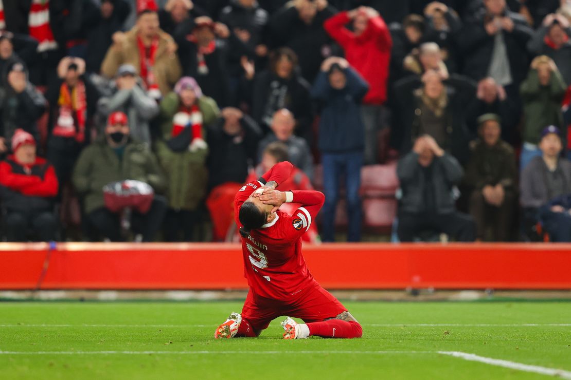 LIVERPOOL, ENGLAND - OCTOBER 26: Darwin Nunez of Liverpool reacts after hitting the crossbar with a chance during the UEFA Europa League match between Liverpool and Toulouse at Anfield on October 26, 2023 in Liverpool, England. (Photo by James Gill - Danehouse/Getty Images)