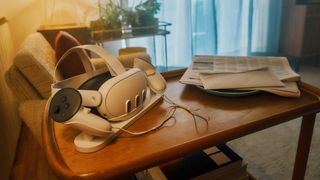 Stürzt Meta Apples Vision Pro Headset frühzeitig vom Thron? So ganz ohne Controller und mit günstigem Gerät?