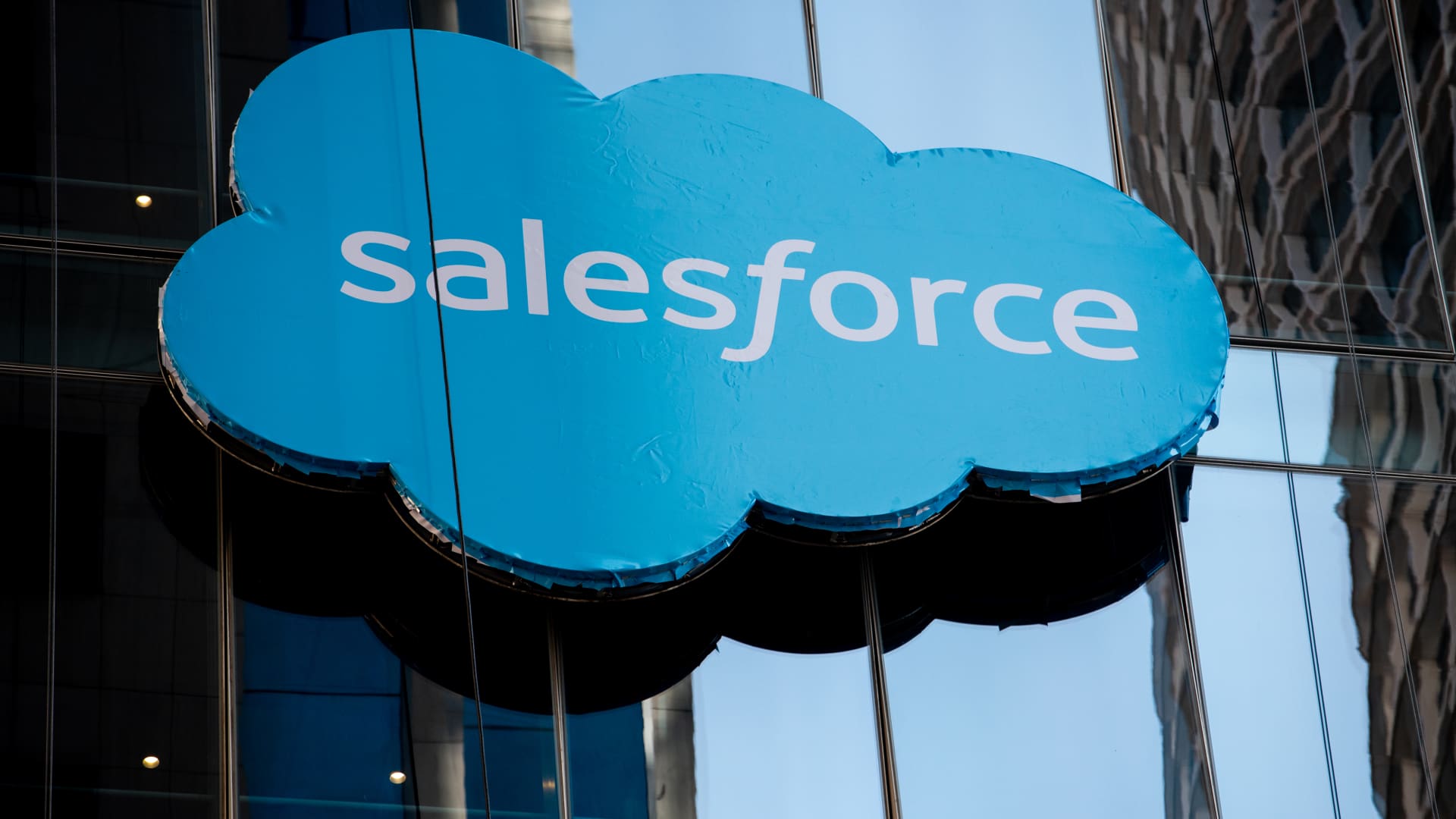 Stocks making the biggest moves after hours: Salesforce, Pure Storage, Snowflake and more