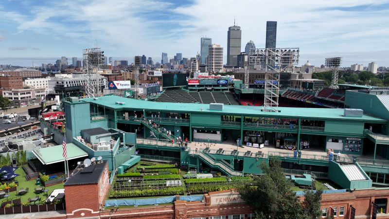 There’s an urban farm in Boston growing 6,000 pounds of produce a year. It happens to be located on the roof of Fenway Park