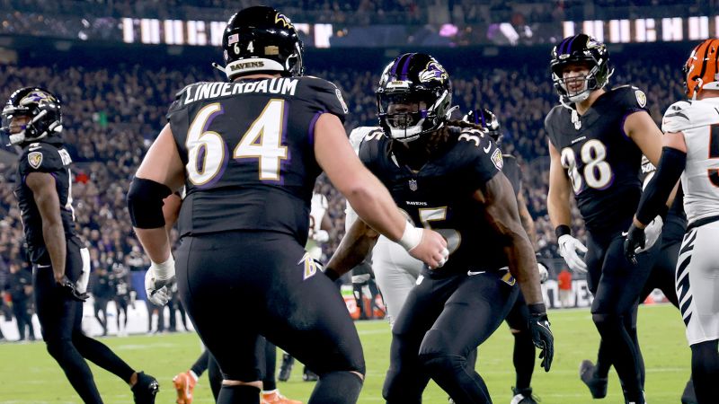 Joe Burrow exits with injury as the Baltimore Ravens defeat the Cincinnati Bengals, 34-20