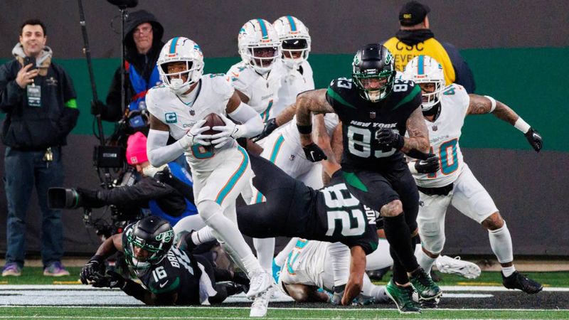 Jevon Holland scores astonishing 99-yard interception touchdown as Miami Dolphins defeat New York Jets