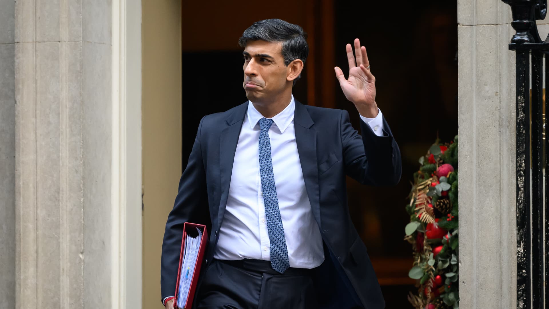 UK PM Rishi Sunak seeks to prevent right-wing revolt with ‘toughest immigration law ever’