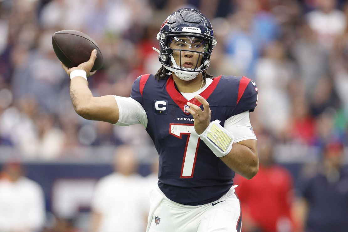 HOUSTON, TEXAS - DECEMBER 03: C.J. Stroud #7 of the Houston Texans throws a pass in the first quarter against the Denver Broncos at NRG Stadium on December 03, 2023 in Houston, Texas. (Photo by Carmen Mandato/Getty Images)