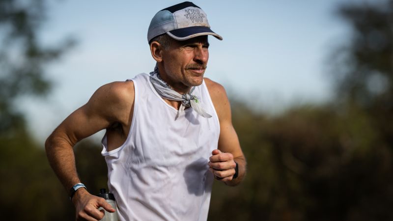 Harvey Lewis set a backyard ultramarathon record by running 450 miles for four and a half days – while barely sleeping