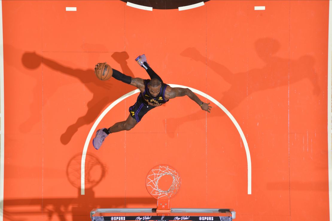 SAN ANTONIO, TX - DECEMBER 15: LeBron James #23 of the Los Angeles Lakers dunks the ball during the game against the San Antonio Spurs on December 15, 2023 at the Frost Bank Center in San Antonio, Texas. NOTE TO USER: User expressly acknowledges and agrees that, by downloading and or using this photograph, user is consenting to the terms and conditions of the Getty Images License Agreement. Mandatory Copyright Notice: Copyright 2023 NBAE (Photos by Michael Gonzales/NBAE via Getty Images)