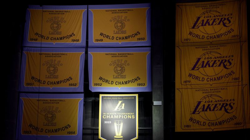 LA Lakers unveil In-Season Tournament Championship banner but the New York Knicks spoil the party