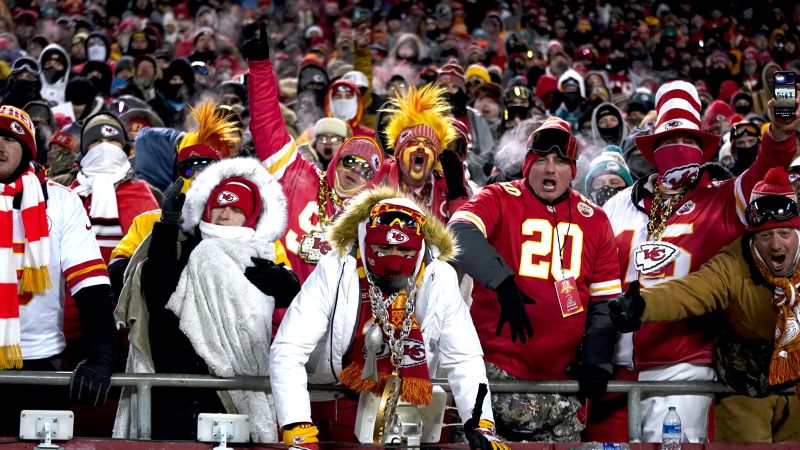 NFL’s policy over cold-weather games questioned after fans treated for hypothermia and frostbite at Chiefs-Dolphins game