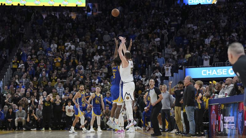 Nikola Jokić knocks down game-winner from near half-court as Denver Nuggets down Golden State Warriors