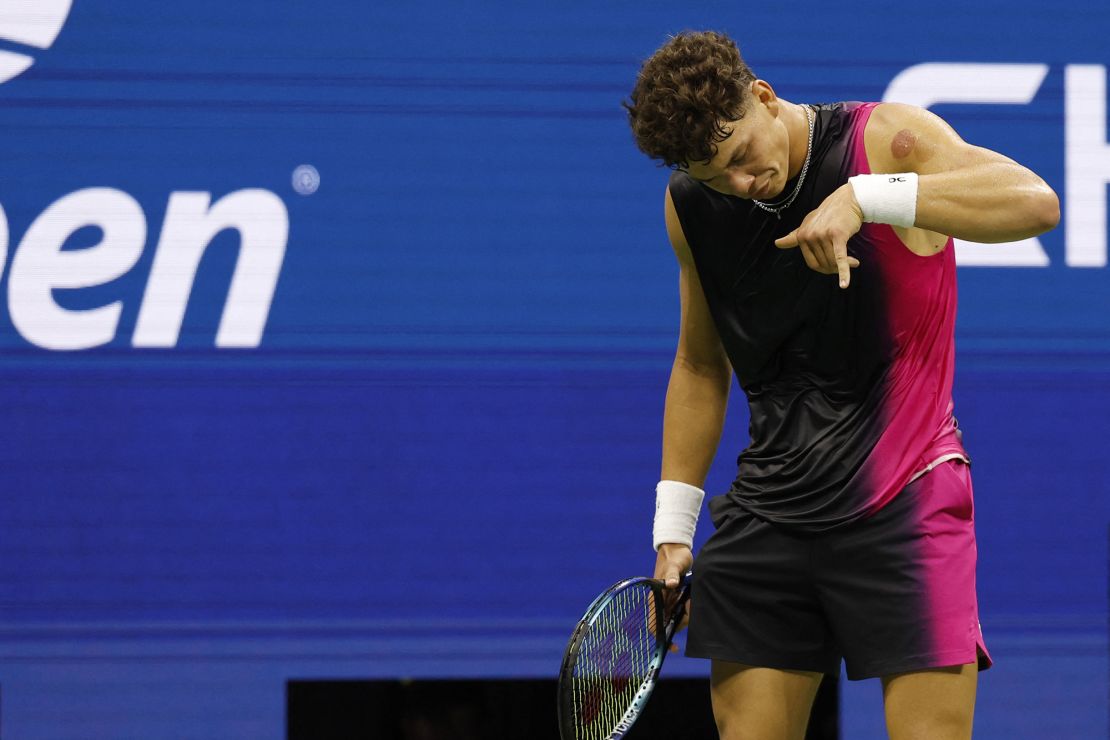 Sep 5, 2023; Flushing, NY, USA; Ben Shelton of the United States celebrates after match point against Frances Tiafoe of the United States (not pictured) on day nine of the 2023 U.S. Open tennis tournament at USTA Billie Jean King National Tennis Center. Mandatory Credit: Geoff Burke-USA TODAY Sports