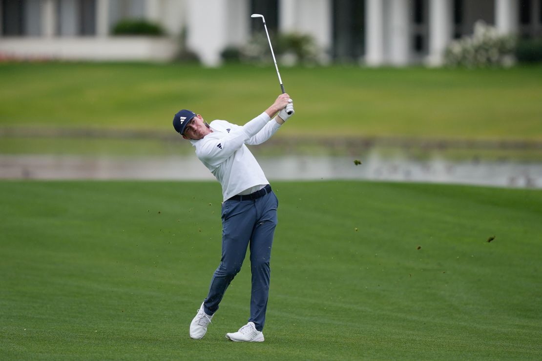 Nick Dunlap hits from the fairway on the eighth hole at the La Quinta Country Club course during the third round of The American Express golf tournament Saturday, Jan. 20, 2024, in La Quinta, Calif. (AP Photo/Ryan Sun)