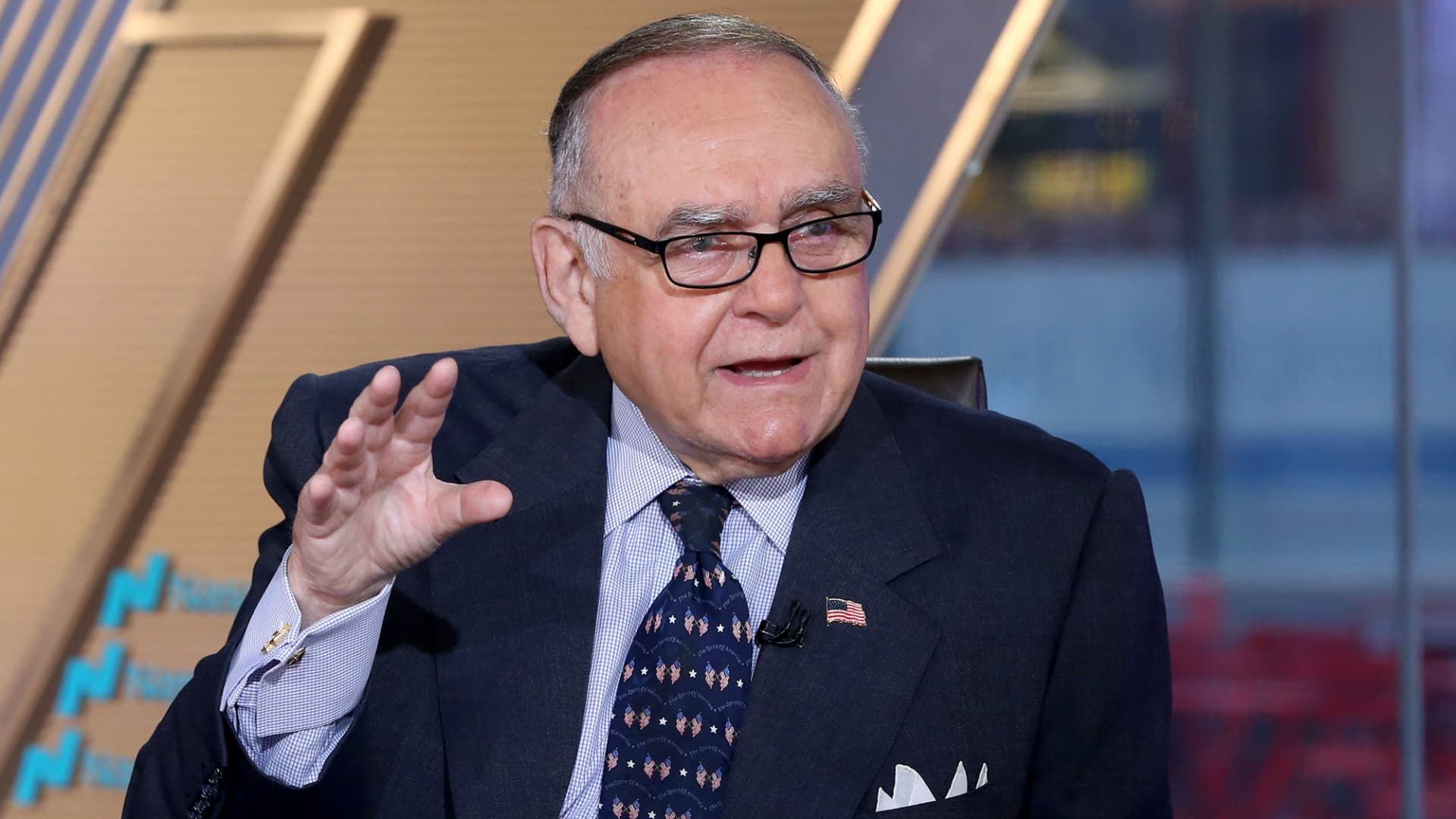 Leon Cooperman says he will not vote for Trump or Biden