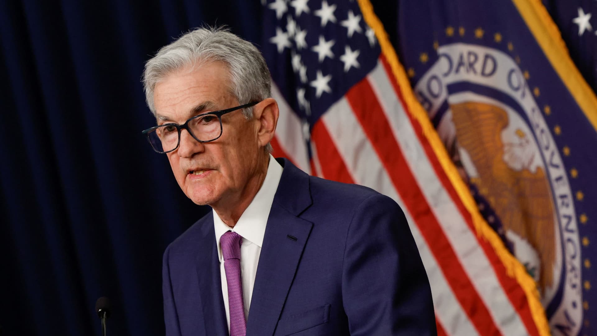 Powell insists the Fed will move carefully on rate cuts, with probably fewer than the market expects