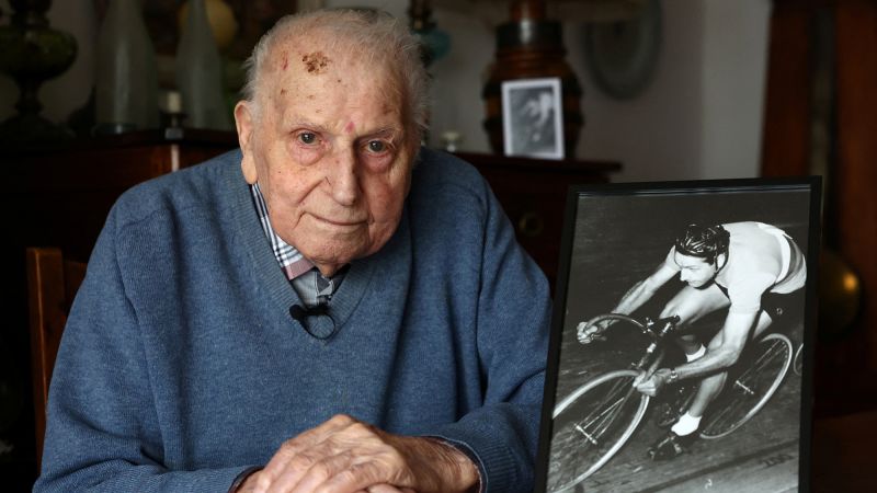 Oldest living French medalist gets another chance to shine at Paris 2024