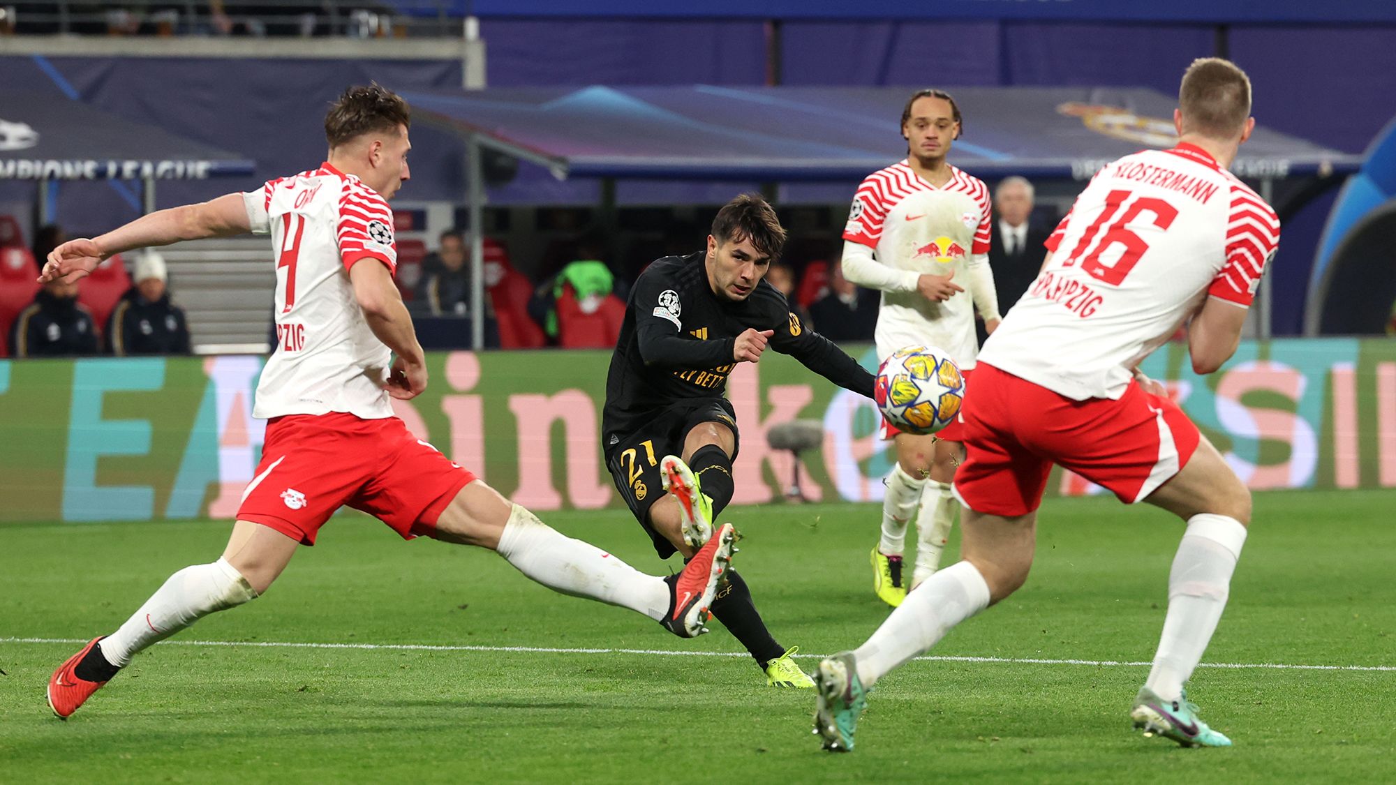 Díaz curled his effort into the far corner of the net to give Real Madrid the win.