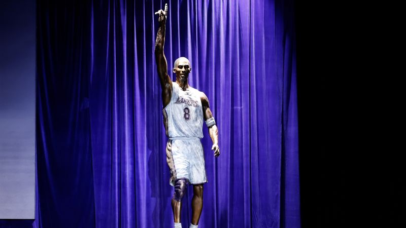 Los Angeles Lakers unveil first of 3 Kobe Bryant statues in emotional ceremony