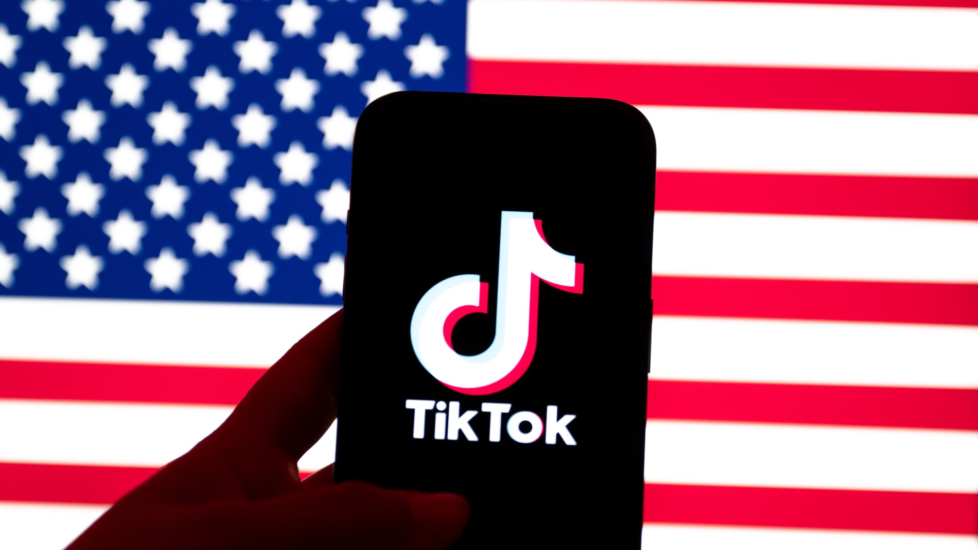 U.S. spy chief ‘cannot rule out’ that China would use TikTok to influence U.S. elections