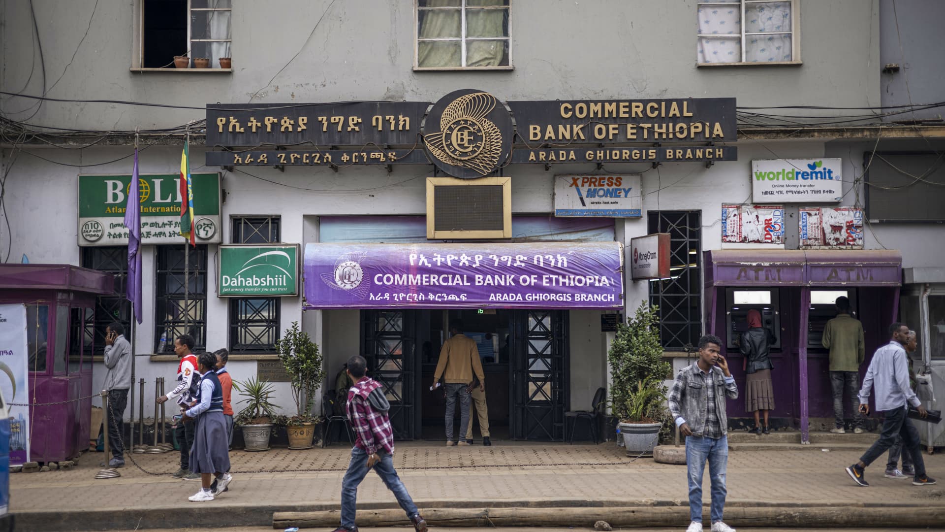 ‘Glitch’ at Ethiopia’s biggest bank sees customers withdraw millions that isn’t theirs