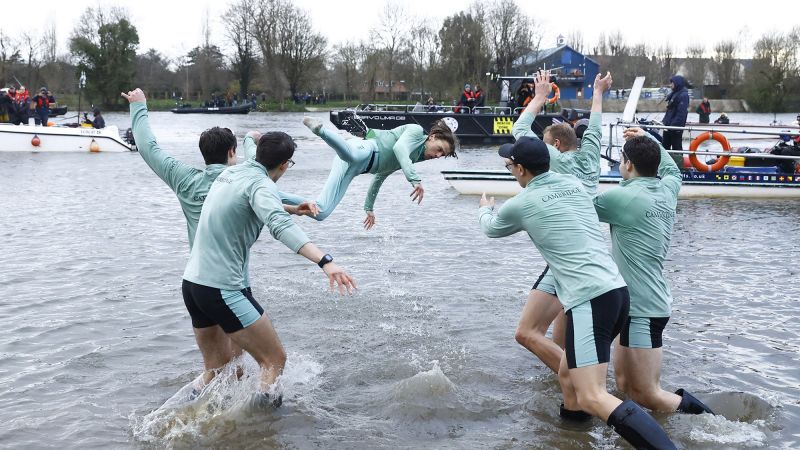 Oxford-Cambridge boat race rowers warned to avoid water after E. coli find as Britain’s pollution crisis grows