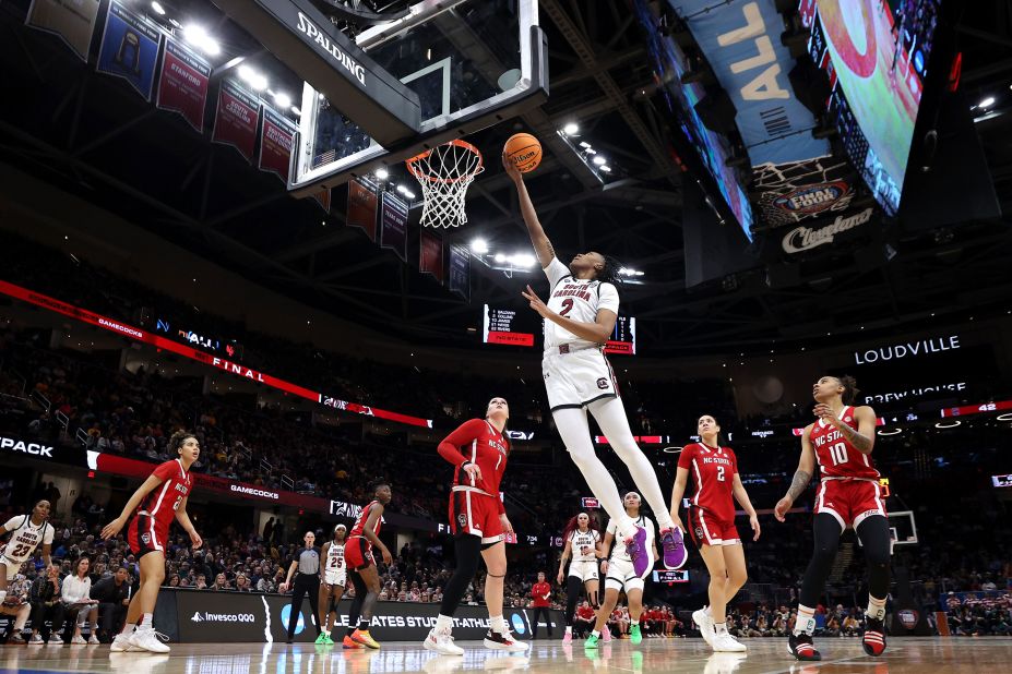 South Carolina's Ashlyn Watkins shoots the ball in the second half. Watkins scored eight points during the game.