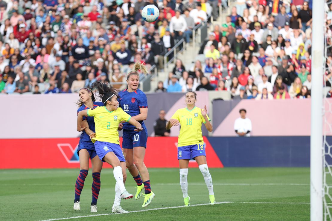 Lindsey Horan scored the only goal of the game with a brilliant header.