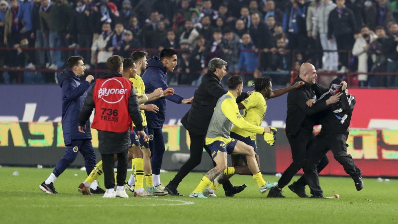 FIFA condemns Turkish league violence after soccer fans storm pitch and attack Fenerbahçe players