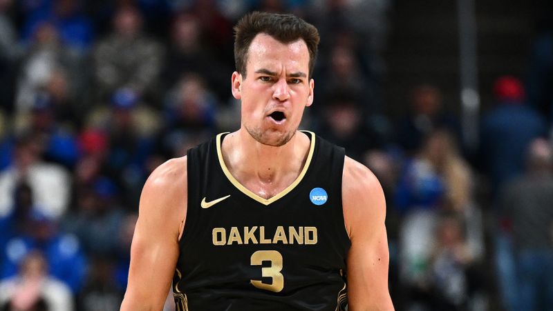 ‘We’re not a Cinderella’: Meet Jack Gohlke, the Oakland guard who galvanized the Golden Grizzlies to famous win over Kentucky