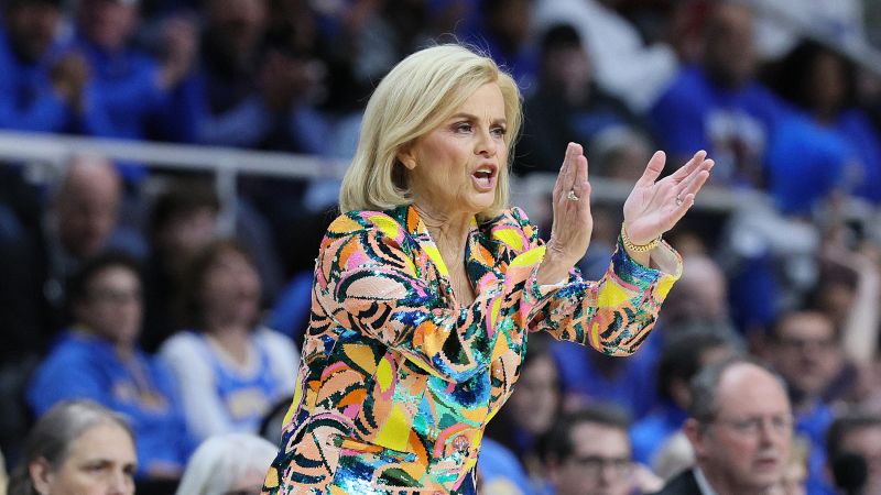 LA Times edits column and apologizes after drawing the ire of LSU coach Kim Mulkey