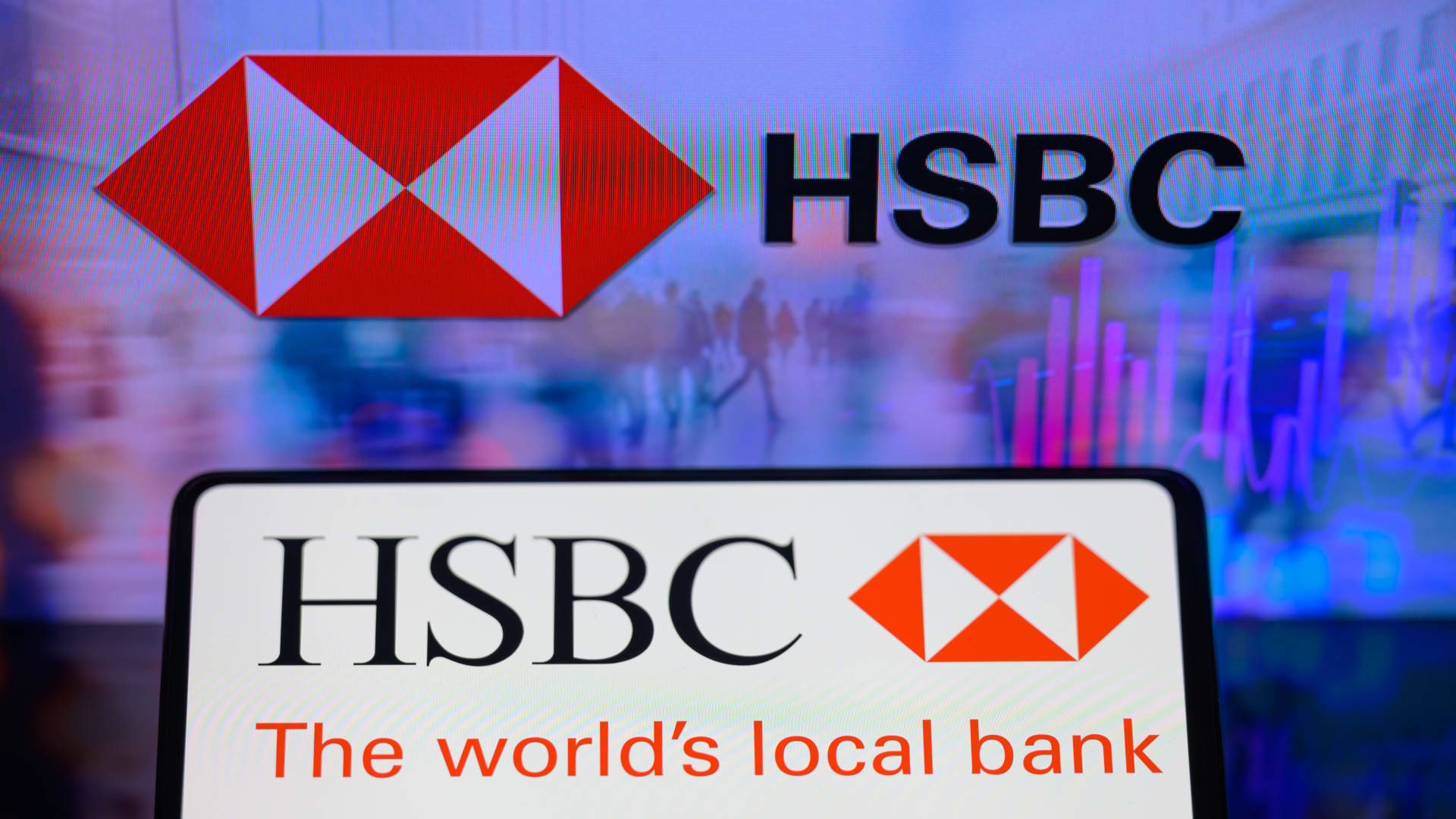 HSBC beats expectations in first-quarter earnings; CEO Noel Quinn to retire