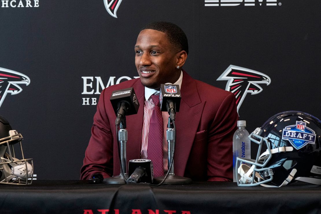 New Falcons quarterback Michael Penix Jr. talks to the media.