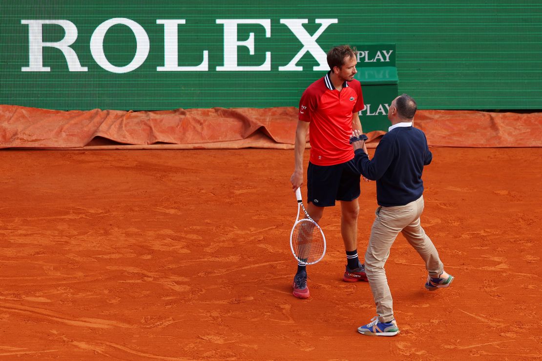 Mohamed Lahyani had to ask Medvedev not to shout at the line judge in Wednesday's match.