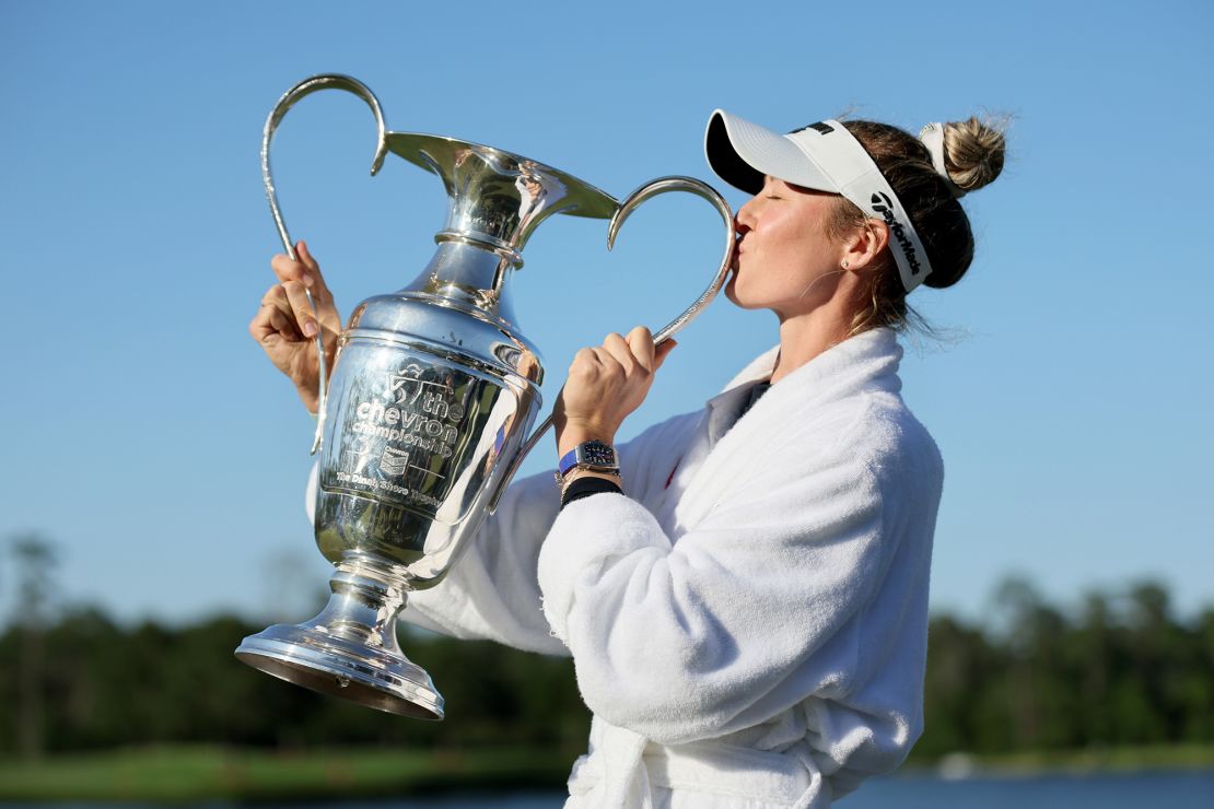 Korda toasts her second career major.