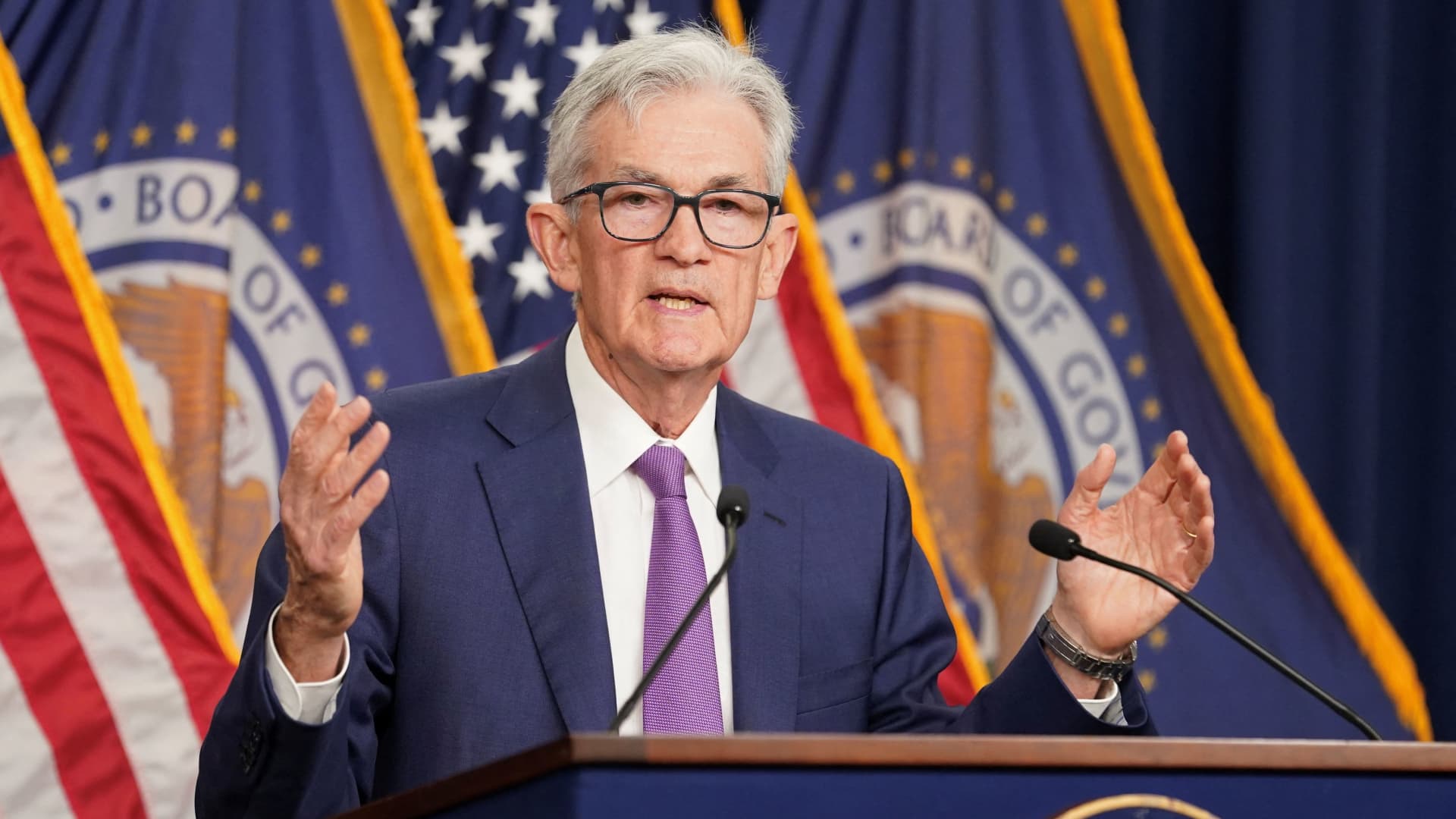 Federal Reserve minutes indicate worries over lack of progress on inflation