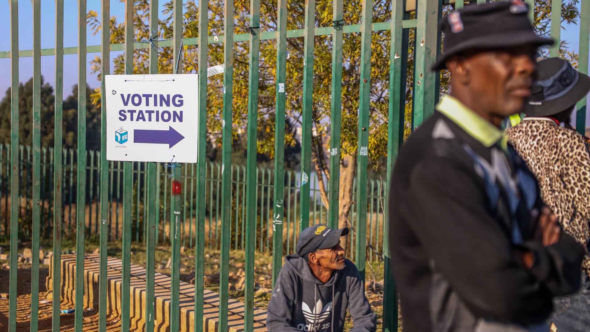 South Africa’s election portal resumes showing partial results after brief glitch